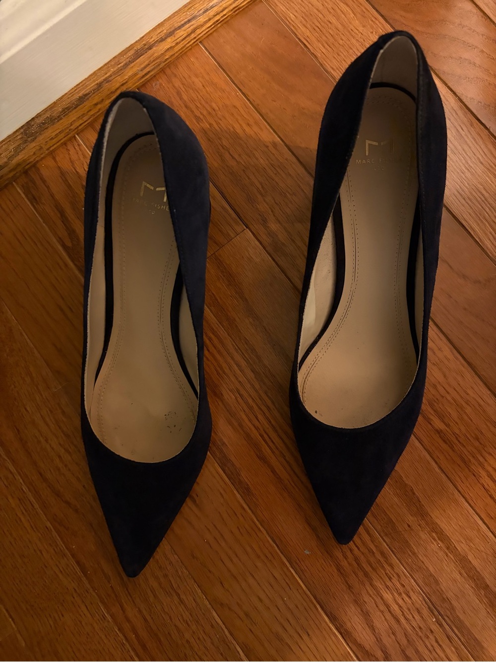 Marc Fisher Navy Suede Pointed Block Heel Pumps - Picture 2 of 3